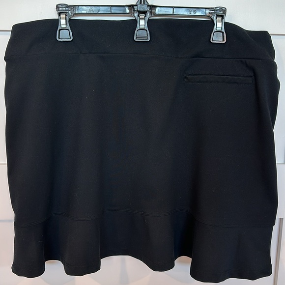 360 by Tail Black Ruffle Skirt XL - Picture 2 of 9